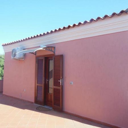 Punto Zero Rooms San Teodoro  Ngoại thất bức ảnh