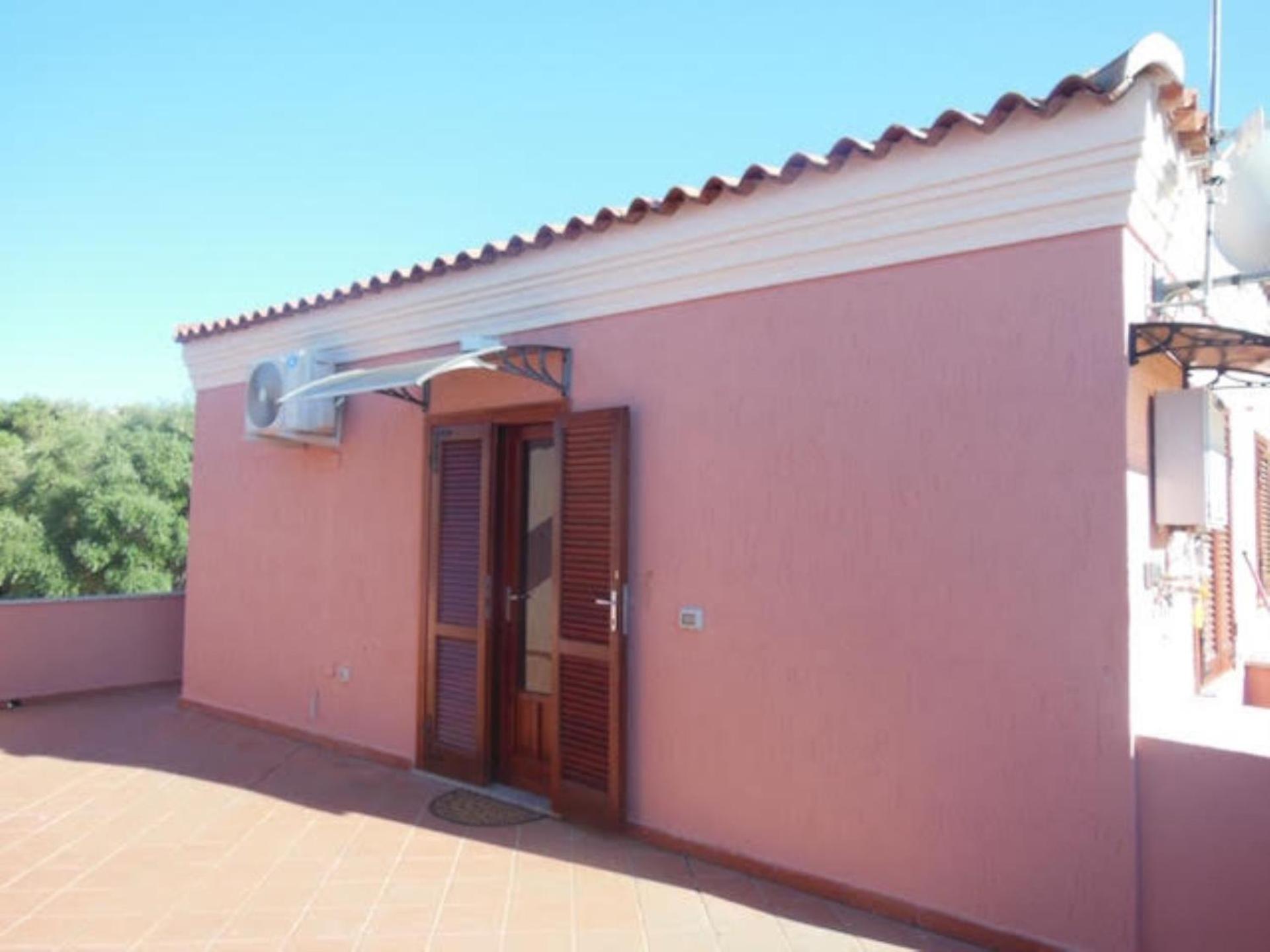 Punto Zero Rooms San Teodoro  Ngoại thất bức ảnh