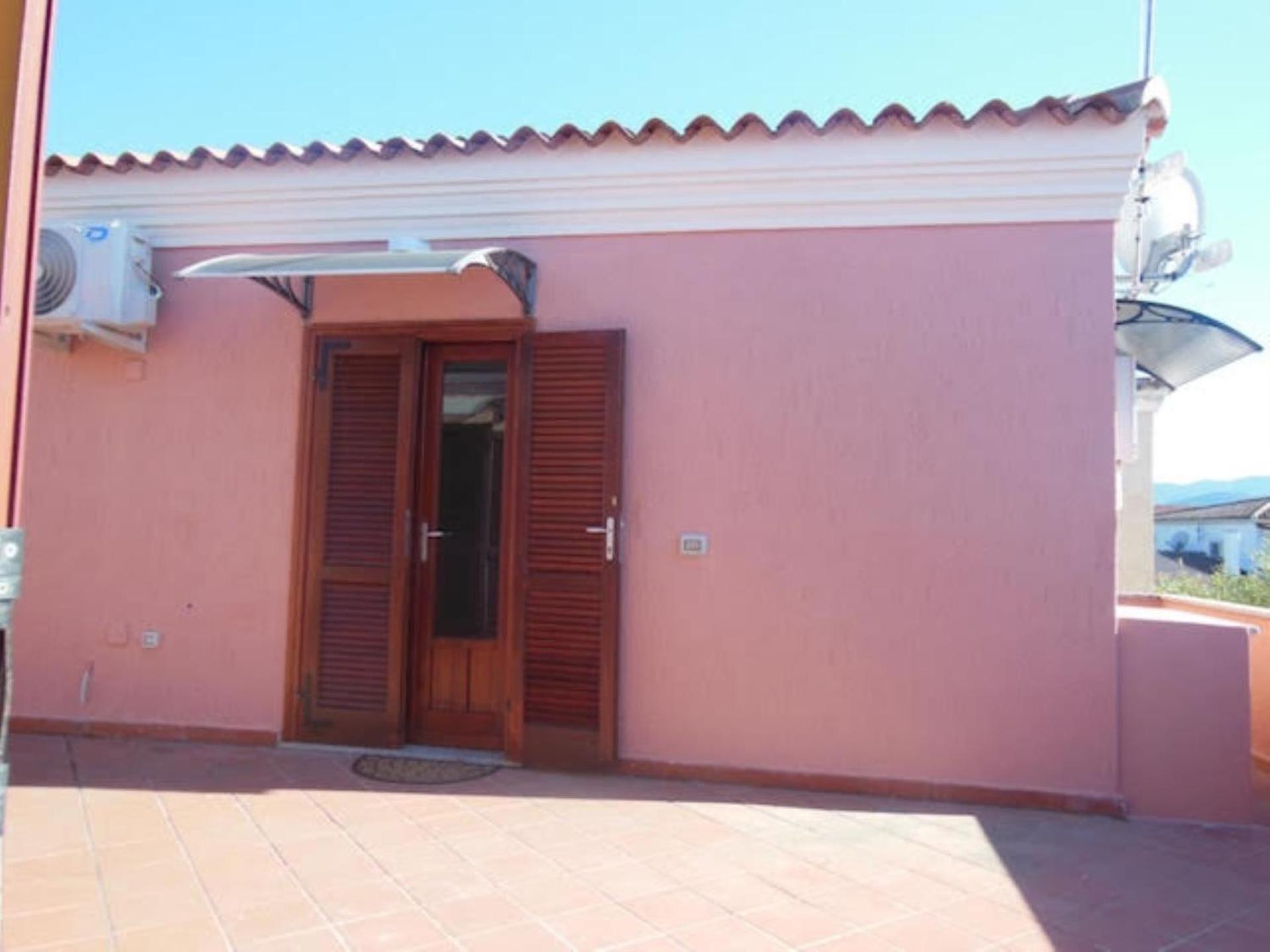 Punto Zero Rooms San Teodoro  Ngoại thất bức ảnh