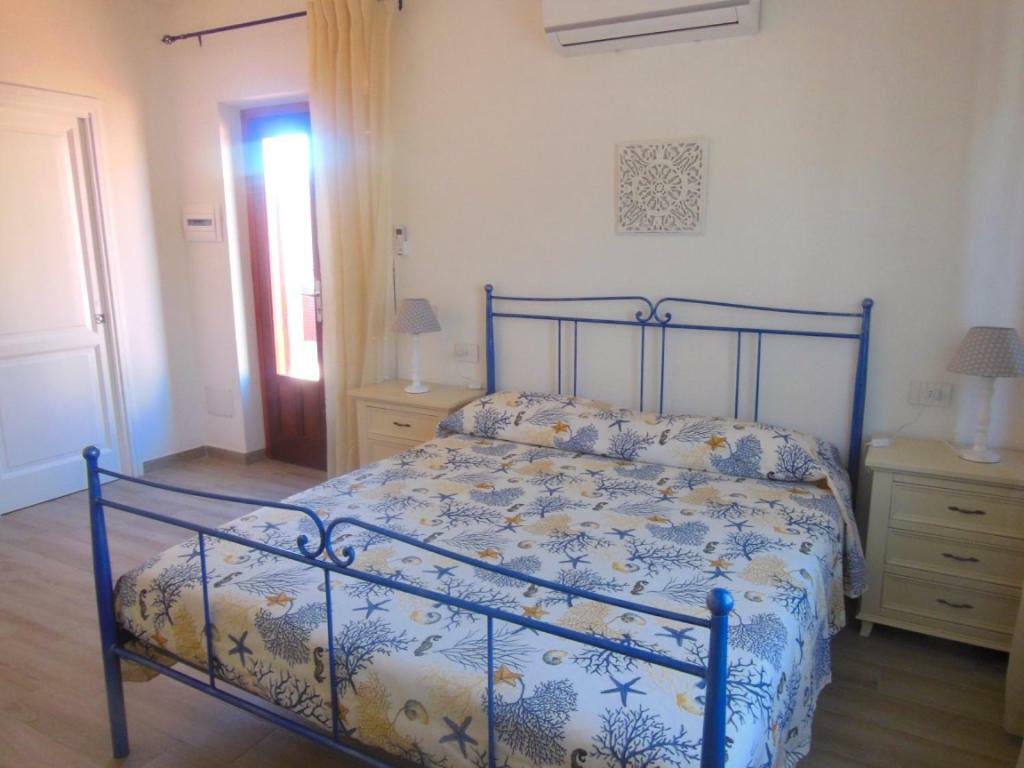 Punto Zero Rooms San Teodoro  Ngoại thất bức ảnh