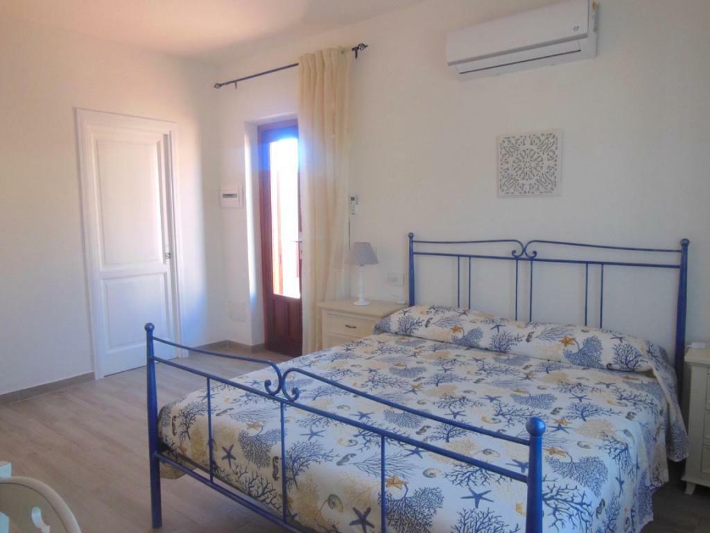 Punto Zero Rooms San Teodoro  Ngoại thất bức ảnh